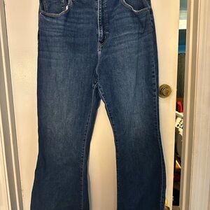 Abercrombie Curve Love The Flare Ultra High Waist Jeans | Size 18 | Dark Wash